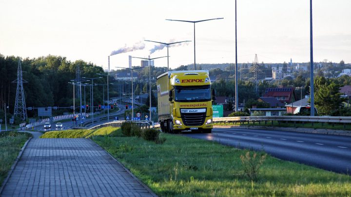 Do czego służy retarder Telma w samochodach ciężarowych?