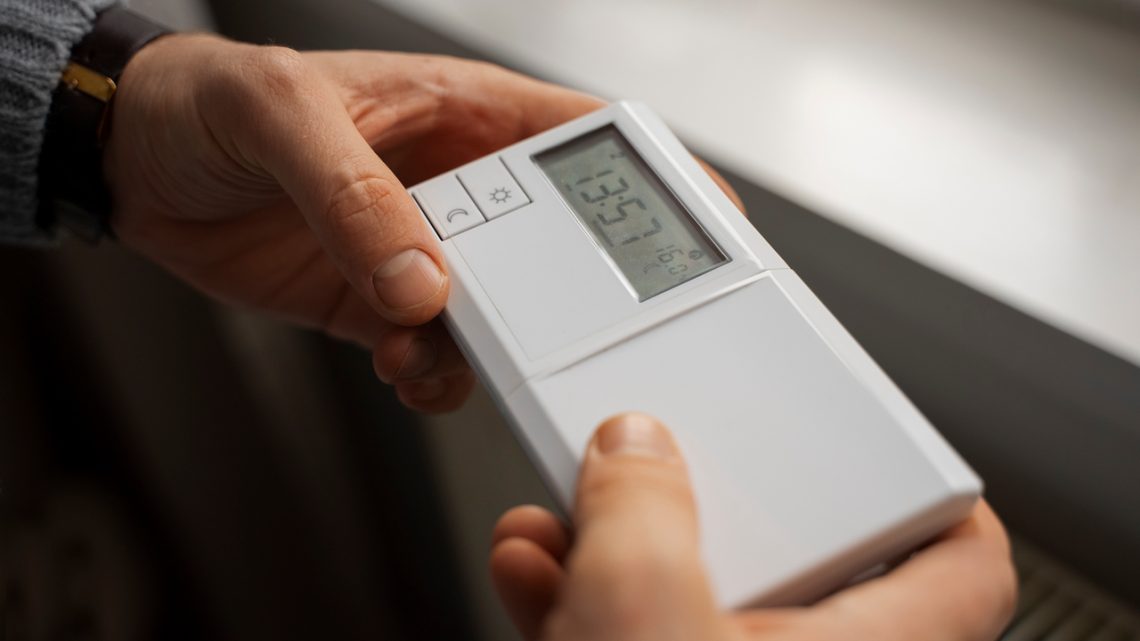 Innowacyjne technologie w pomiarze temperatury dla przemysłu i domu Innowacyjne technologie w pomiarze temperatury dla przemysłu i domu